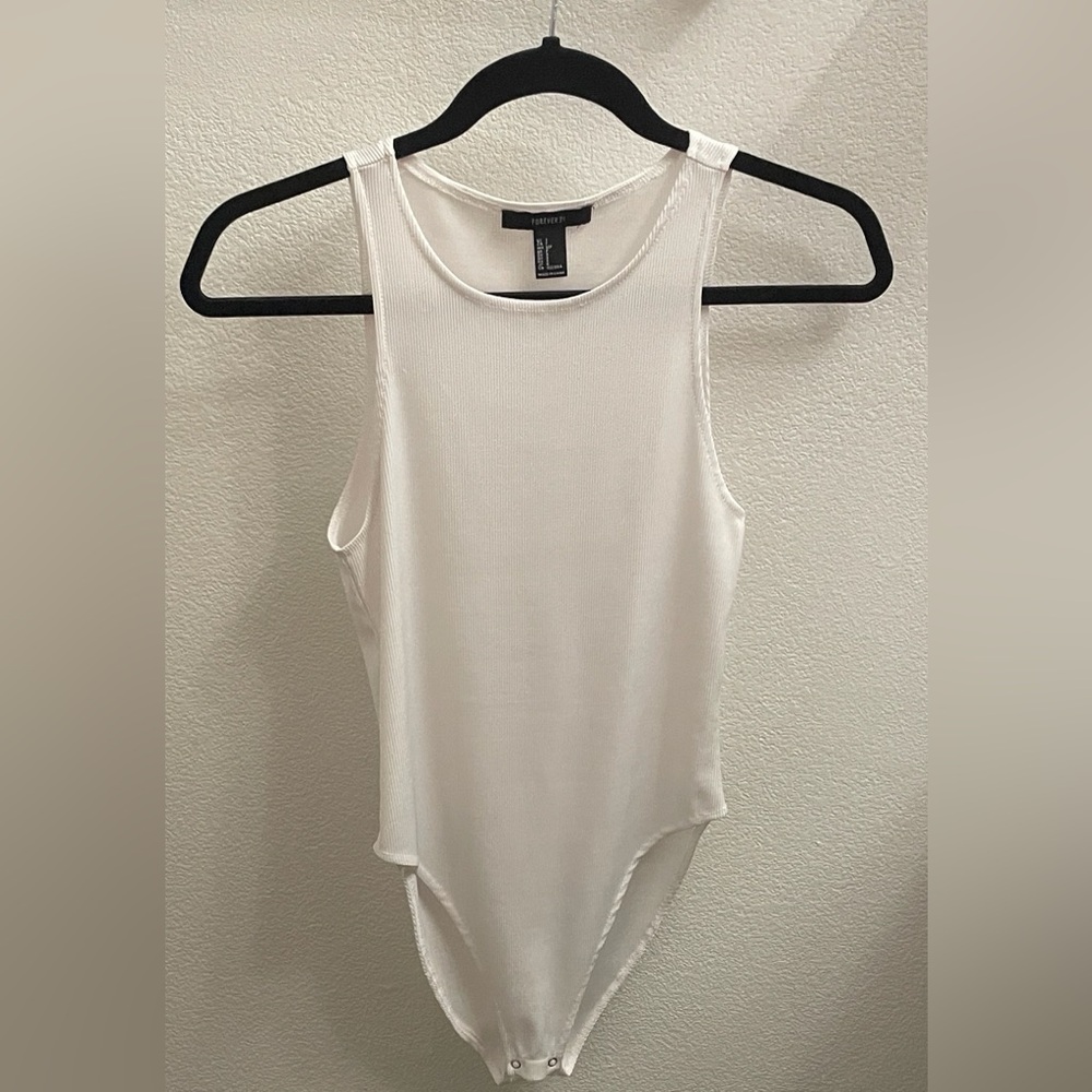 Forever 21 Ribbed White Bodysuit Scoop Neck Top